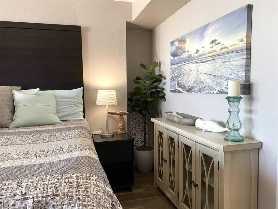 Вилла *Oceanfront Retreat*King Bed *Great Pools, Hot Tubs+++*O41 Миртл-Бич Экстерьер фото