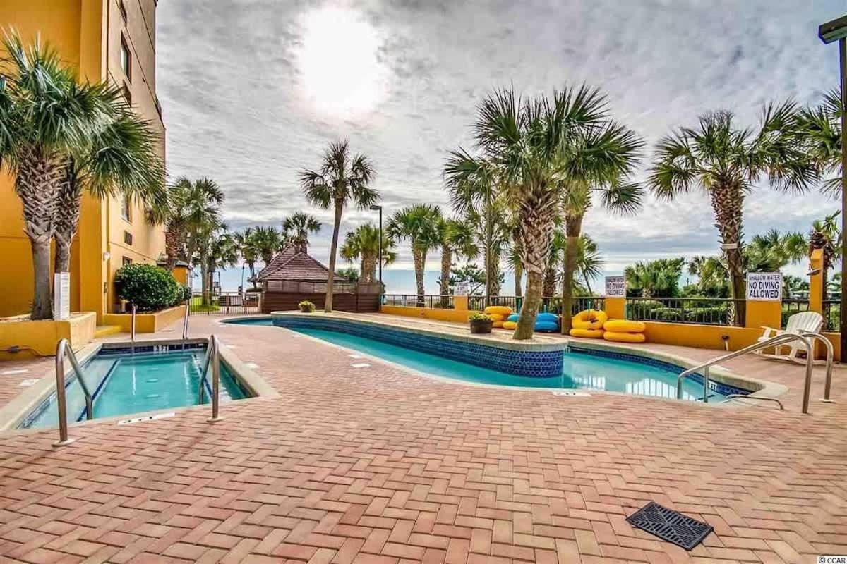 Вилла *Oceanfront Retreat*King Bed *Great Pools, Hot Tubs+++*O41 Миртл-Бич Экстерьер фото